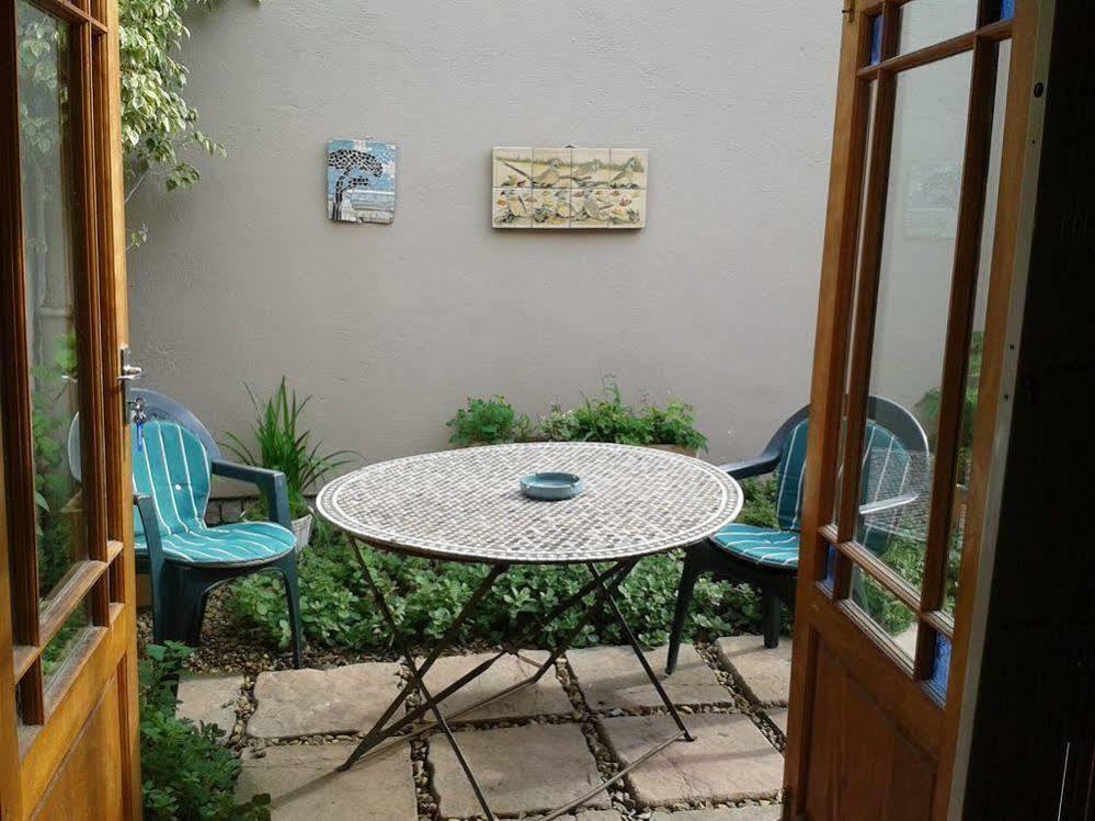 Glenhaven Guesthouse Кейптаун Екстериор снимка